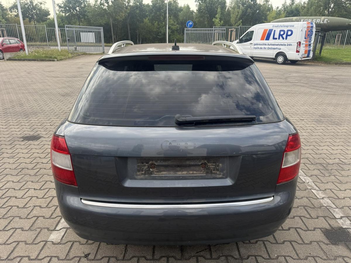 Audi A4 8E original T&uuml;r hinten links LX7Z Delfingrau Metallic Kombi Rohbau Bj.2002